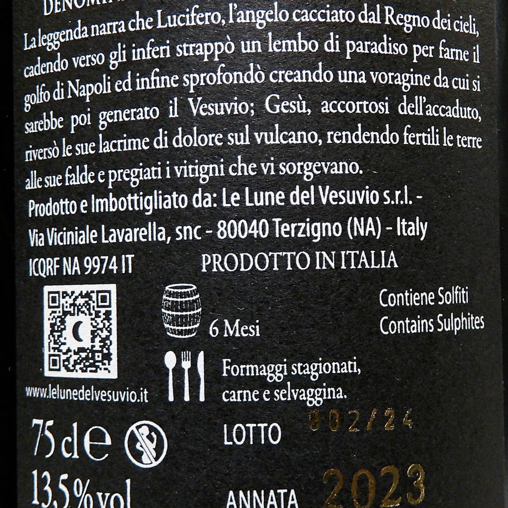 Lacryma Christi Rosso,Chrate Rosso by Le Lune Del Vesuvio, Muscari, Campania, Italy label