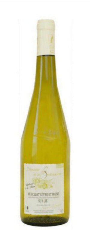 Muscadet Serve & Maine Sur Lie. 2020 By Bretonniere - Wines From Italy